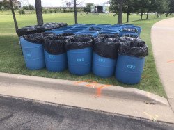 55 gallon blue drum trash cans with handles and two liners